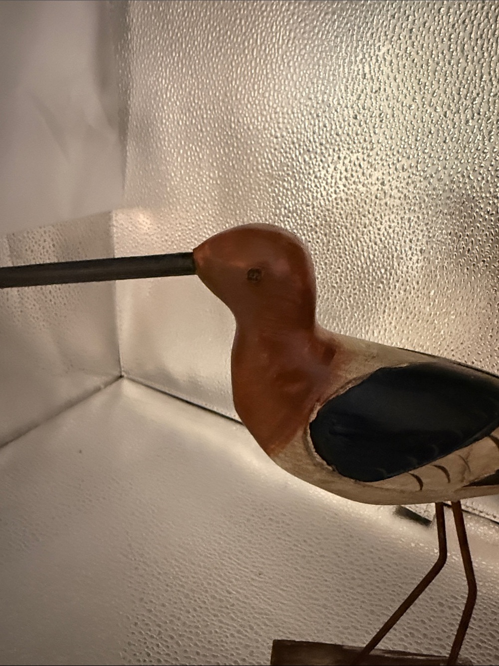 Handcrafted Wooden Shorebird Figurine - Brown and Black - Picture 4 of 11